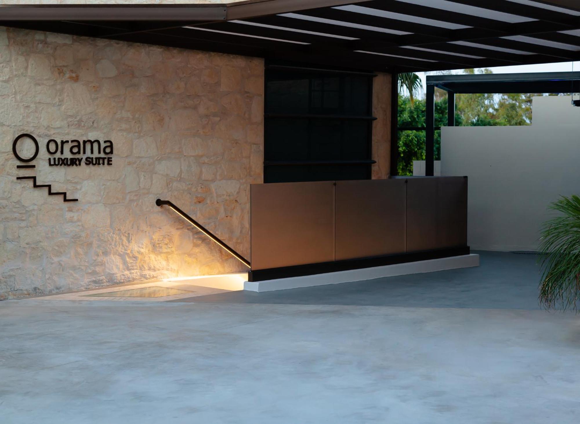 Orama Luxury Suite 3 Bedrooms With Private Pool 헐소니소스 외부 사진
